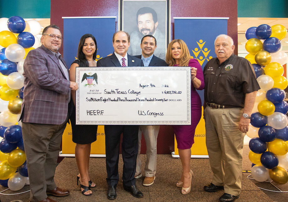 08.09.22_HEERF Check Presentation - Starr County-0088