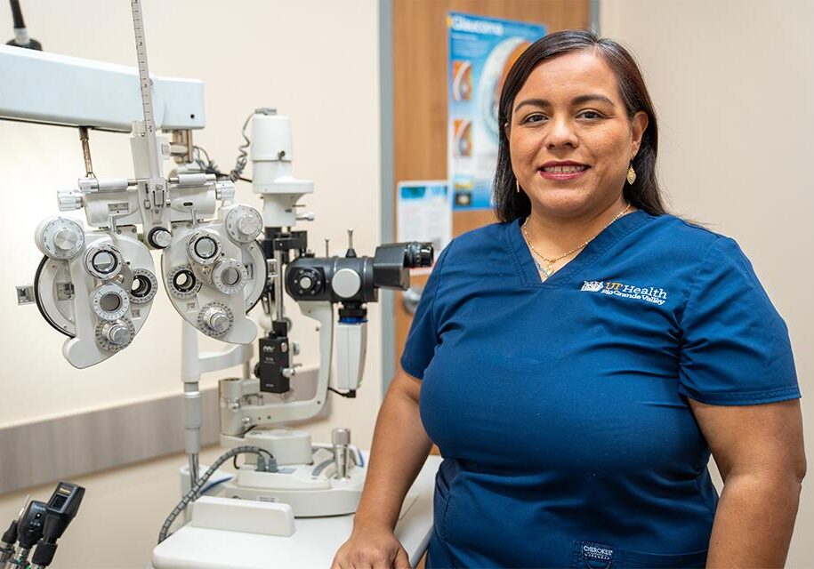 Dr Lorena Flores Dr Lorena Flores